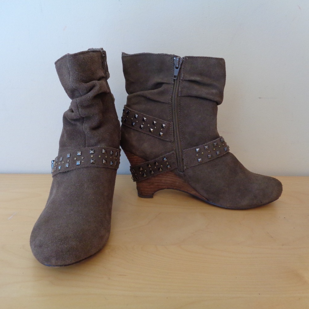 Naughty Monkey Wedge Booties Buckle Studded Suede Boots Brown Size 8